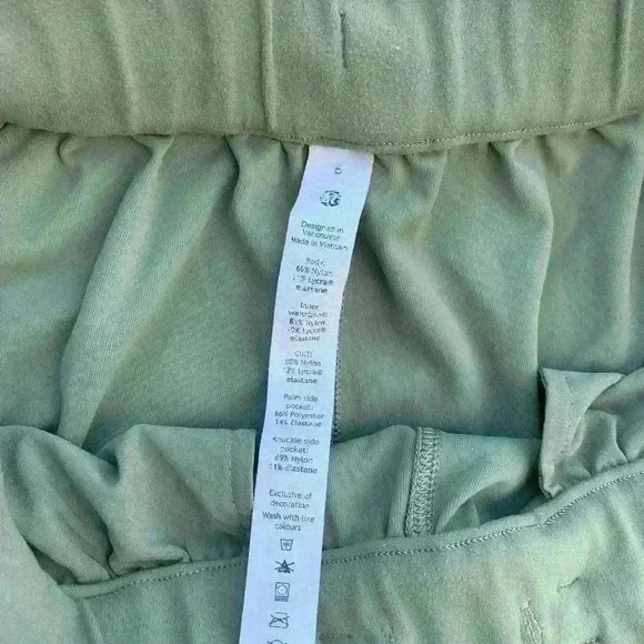 Lululemon stretch high rise jogger luxtreme sz 6 athleisure activewear teacher - Picture 7 of 7